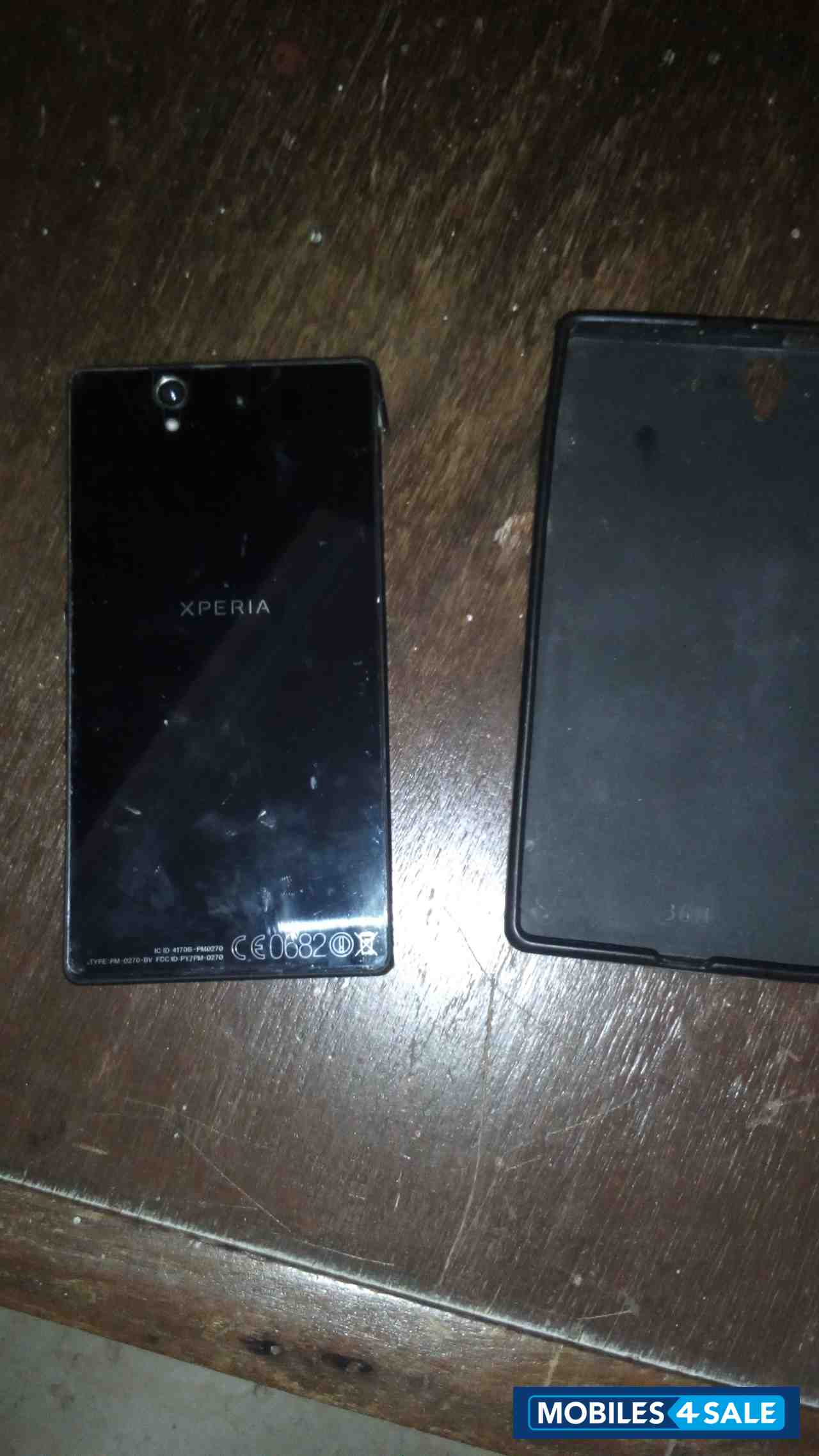 Black Sony Xperia Z