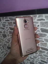 Gold Panasonic Eluga Mark
