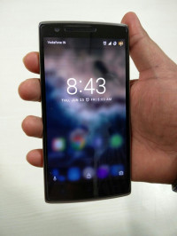 Sandstone Black OnePlus One