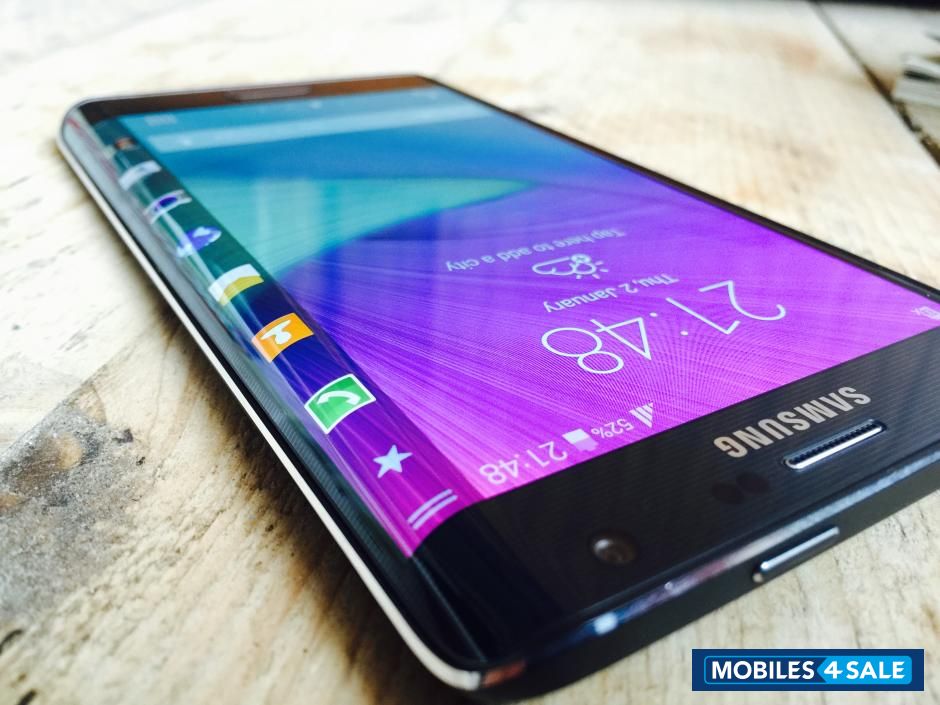 Black Samsung 4G LTE Smartphone