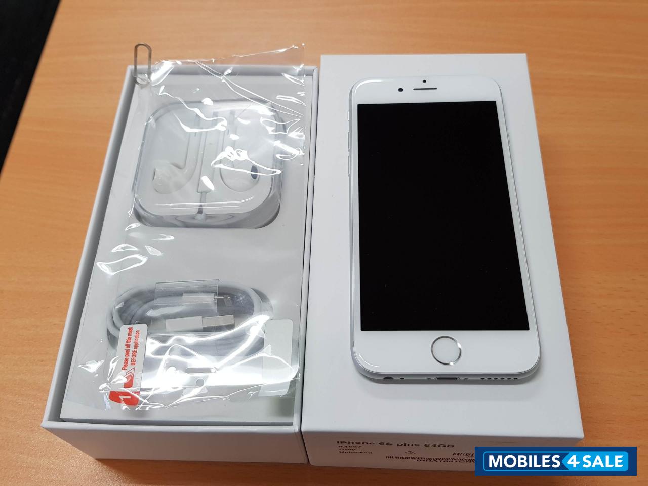 White Samsung Kit kat