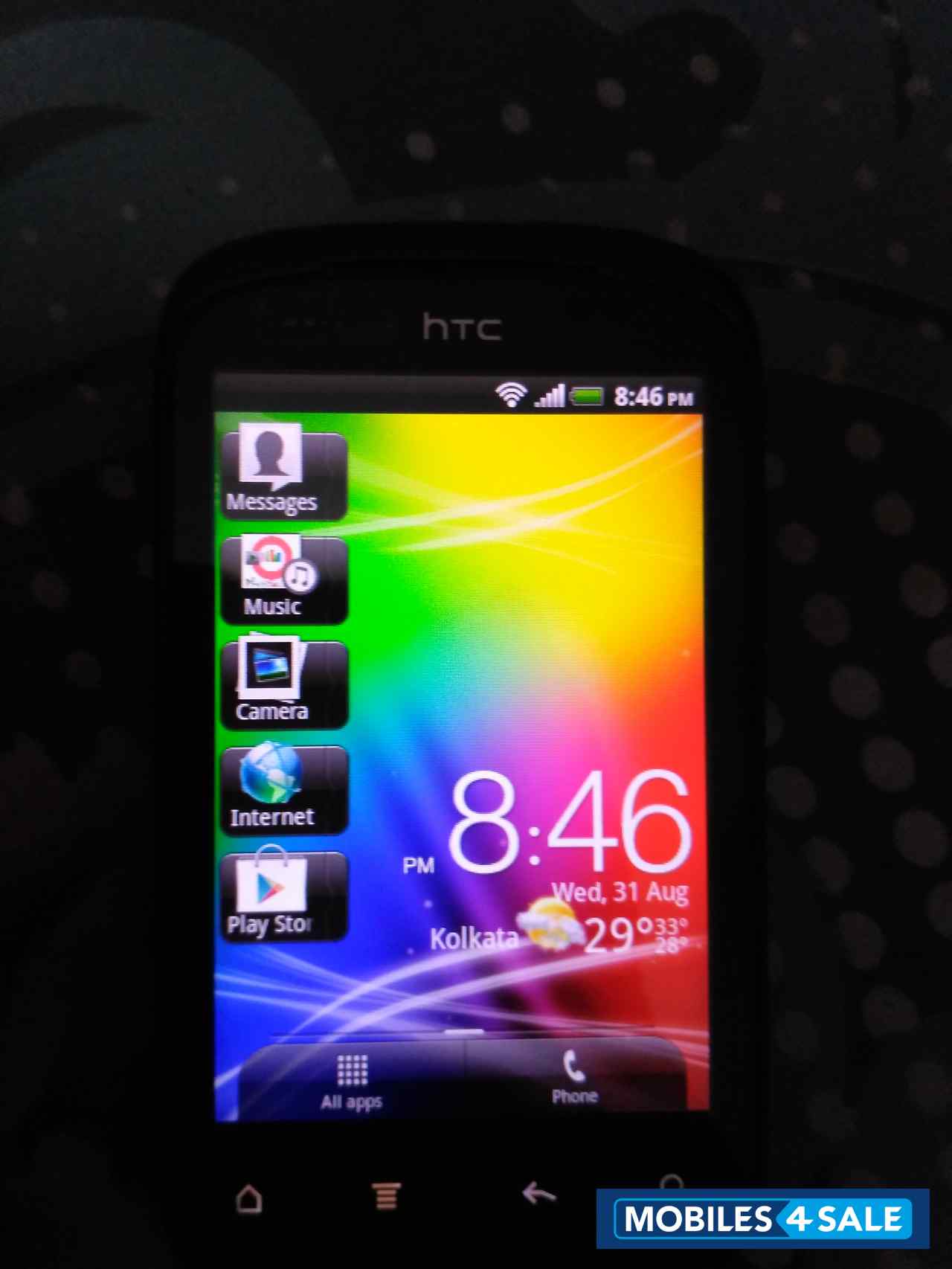 Black HTC Explorer