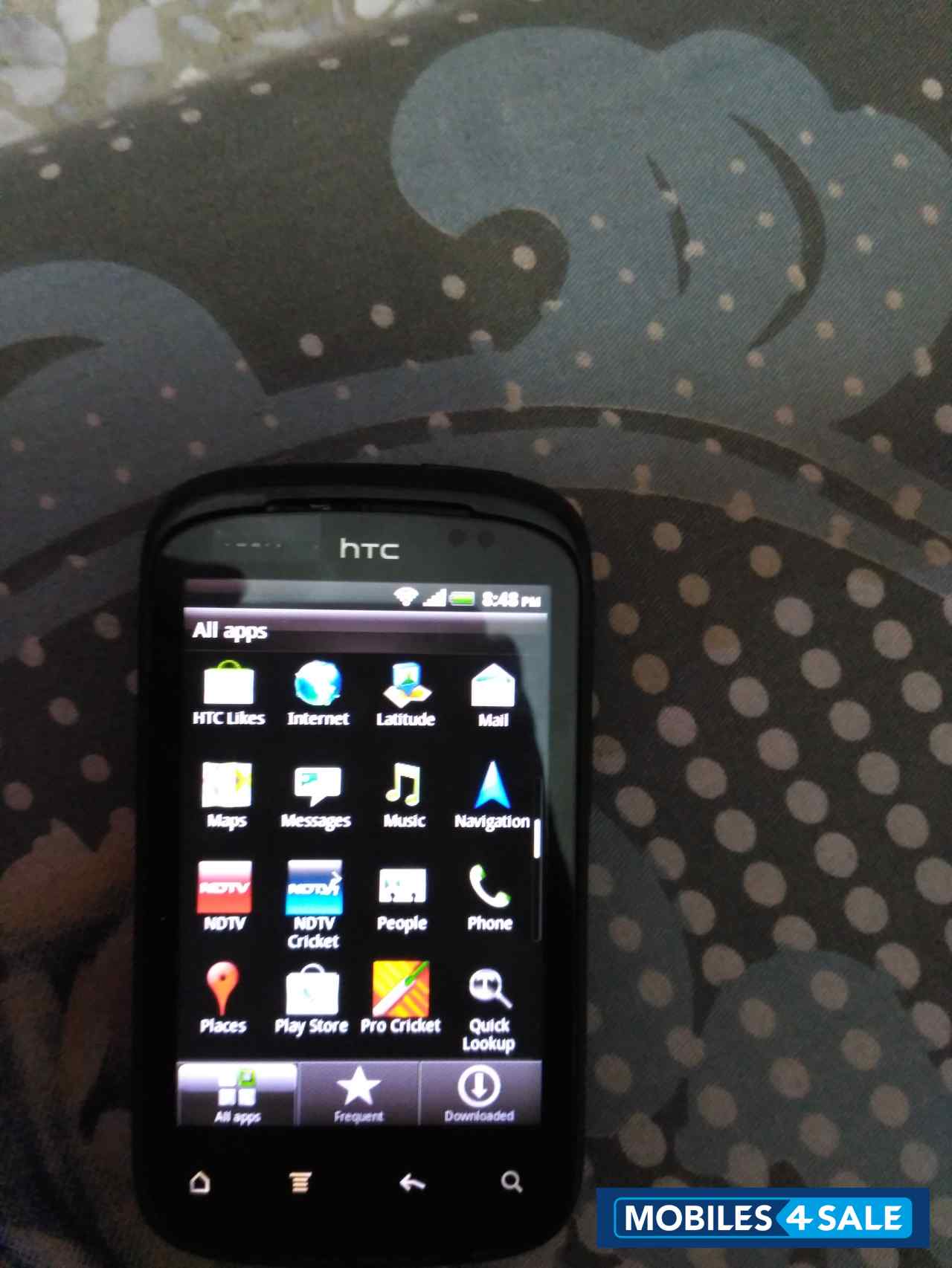 Black HTC Explorer