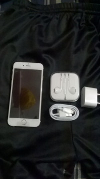 Gold Apple iPhone 6S