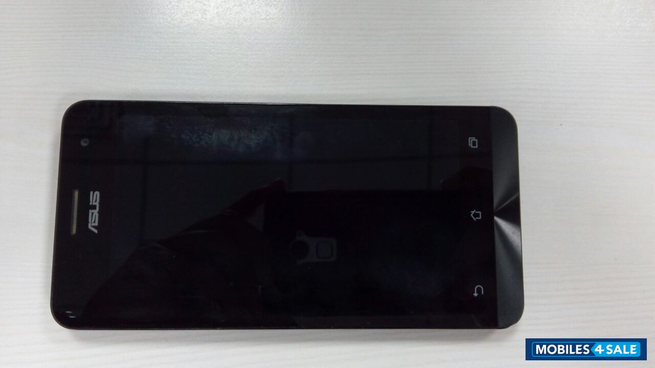 Black Asus Zenfone 5