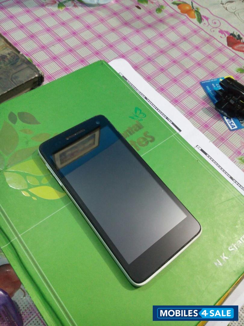 White Micromax Canvas 2 Colors A120