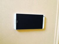 White HTC Desire 816G