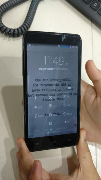 White Micromax Canvas Nitro A311