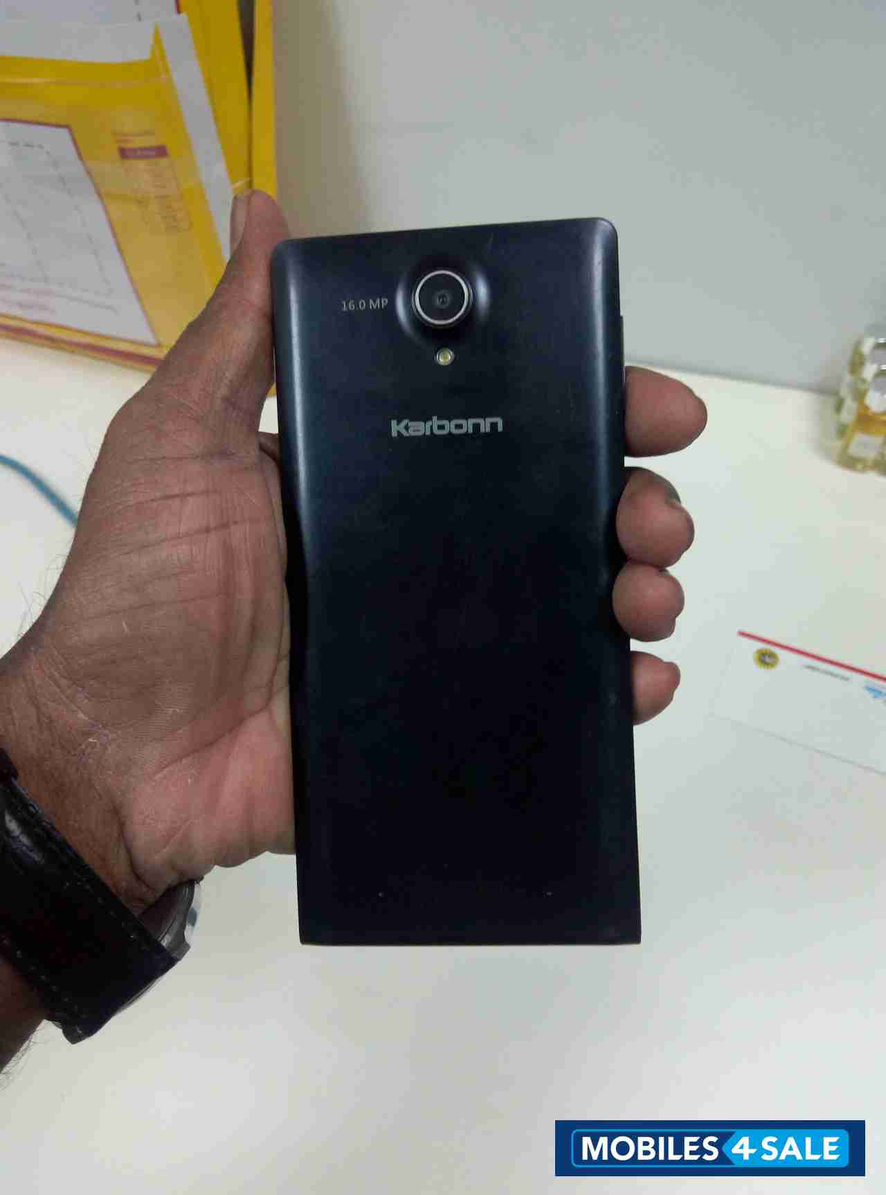Black Karbonn Titanium Octane Plus Black Karbonn Titanium Octane Plus