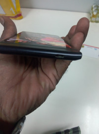 Black Karbonn Titanium Octane Plus