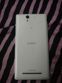 White Sony Xperia C3