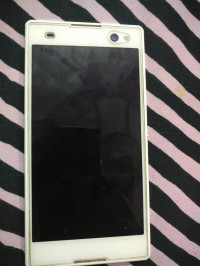 White Sony Xperia C3