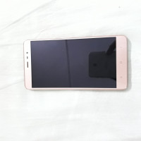 Gold Xiaomi Redmi Note 3