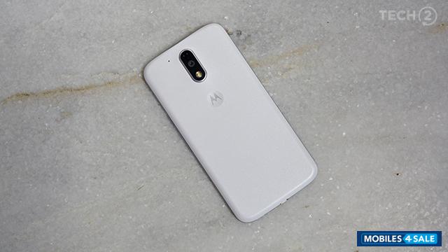 White Motorola Moto G4 Plus