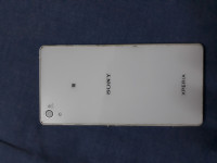 White Sony Xperia