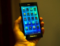 Black BlackBerry Z3