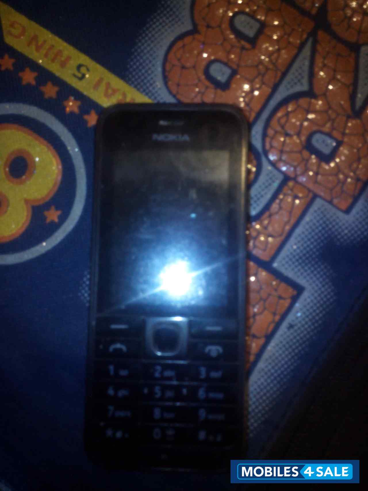 Black Nokia 220
