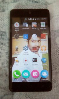 Black Micromax Canvas Selfie 2 Q340
