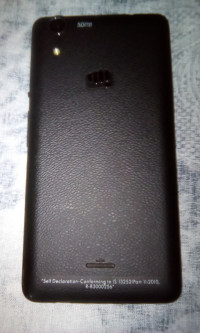 Black Micromax Canvas Selfie 2 Q340