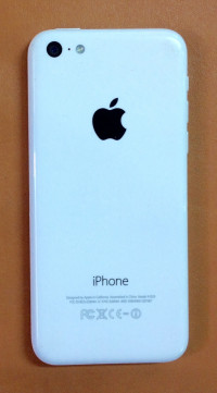 White Apple iPhone 5C