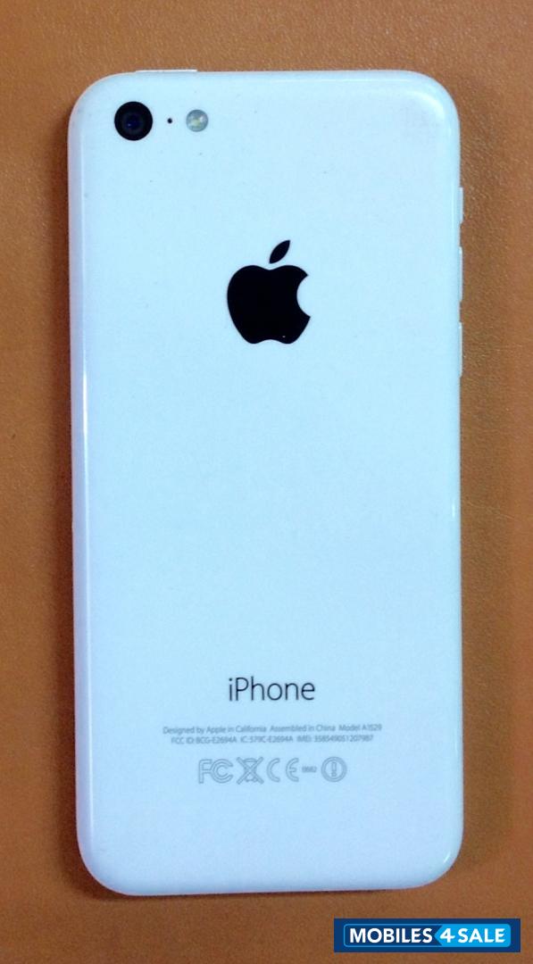 White Apple iPhone 5C White Apple iPhone 5C