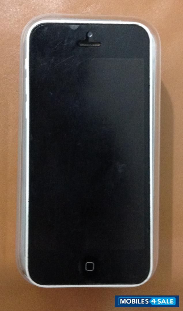 White Apple iPhone 5C