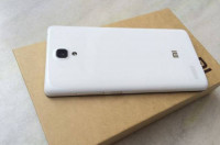 White Xiaomi Mi Note