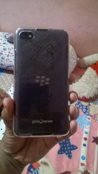 Black BlackBerry Z30