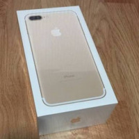Gold Apple iPhone 7 Plus