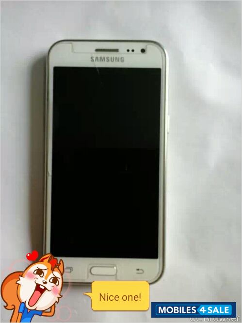 White Samsung Galaxy J2