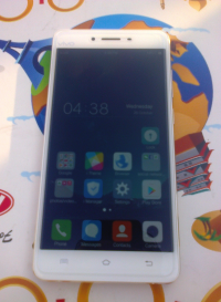 White And Gold Vivo V3 Max