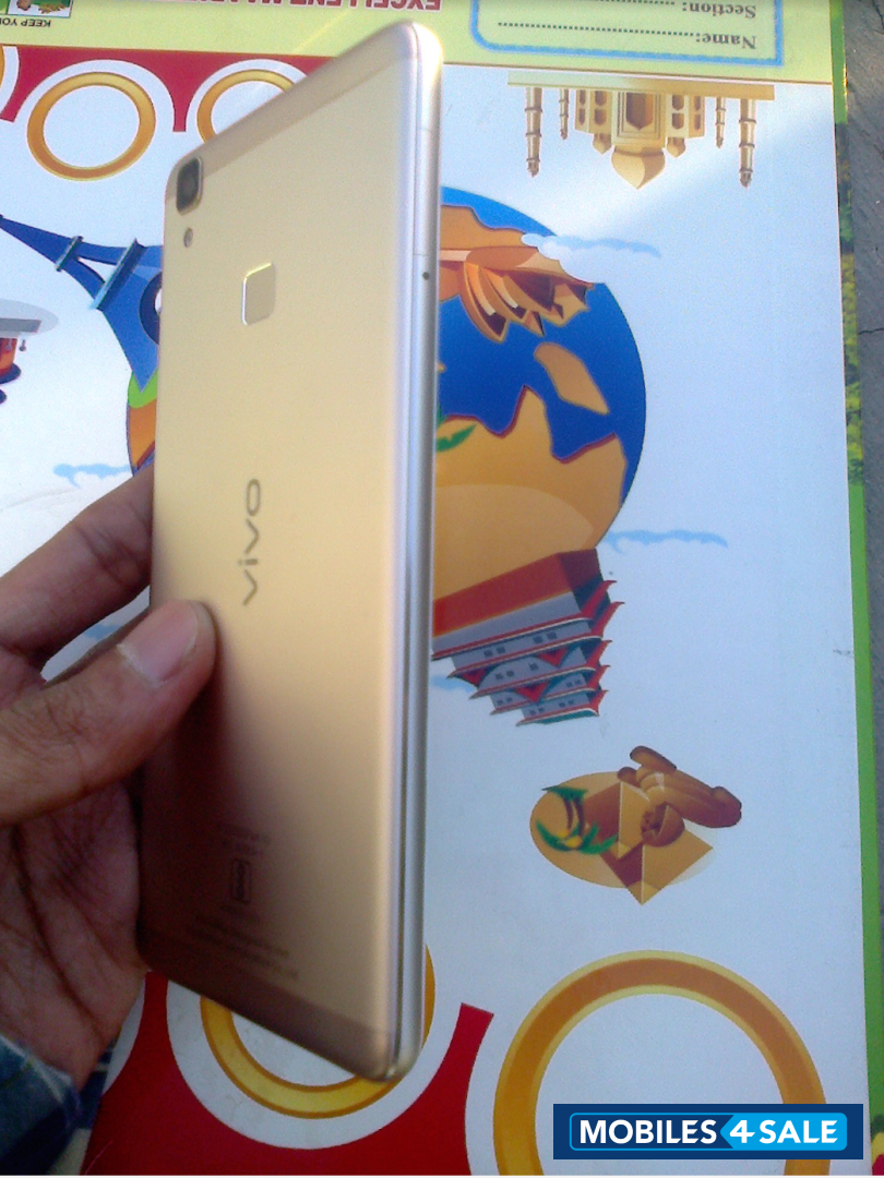 White And Gold Vivo V3 Max