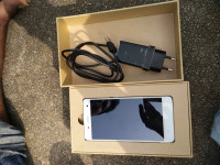 White Xiaomi MI-4