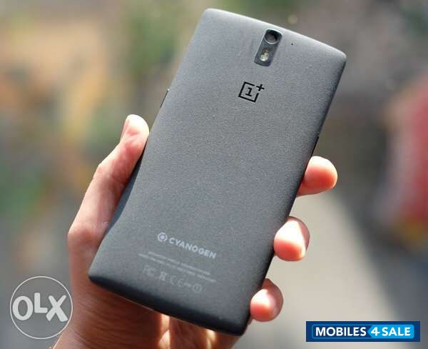 Sandstone Black OnePlus One Sandstone Black OnePlus One