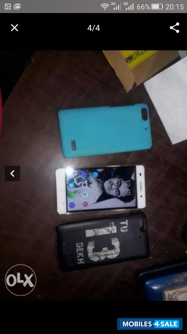 White Huawei Honor 4C