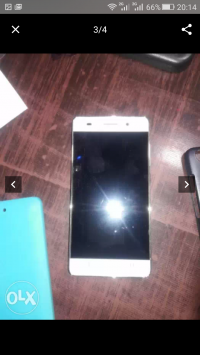 White Huawei Honor 4C