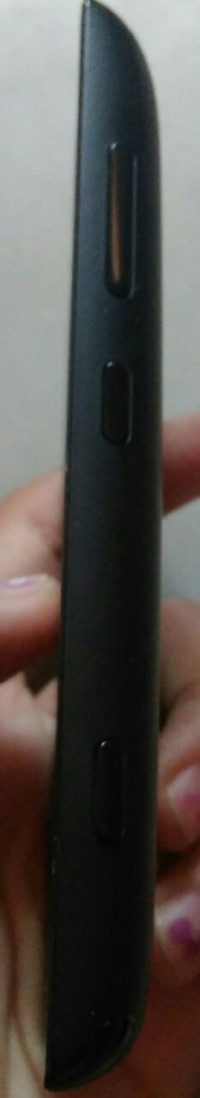 Black Nokia Lumia 520