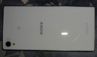 White Sony Xperia Z3 Plus