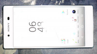 White Sony Xperia Z3 Plus