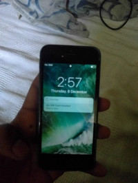 Space Grey Apple iPhone 5