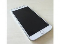 White Motorola Moto G4