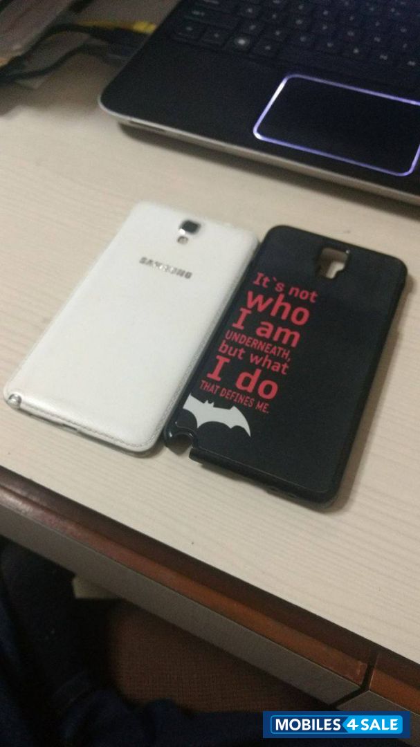 White Samsung Galaxy Note 3 Neo