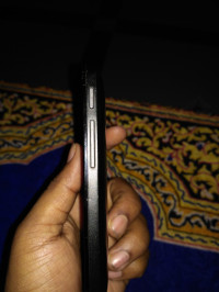 Black Asus Zenfone 4
