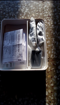 Black HTC Desire 728