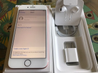 Rose Gold Apple iPhone 7