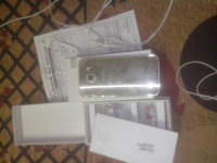 Gold Samsung Galaxy S6 Edge