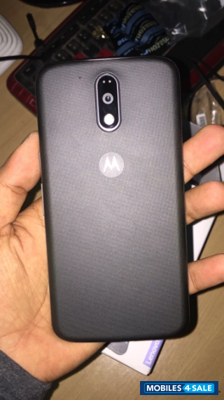 Black Motorola Moto G4 Plus