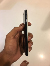 White Google Nexus 5