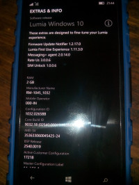 Black Nokia Lumia 930