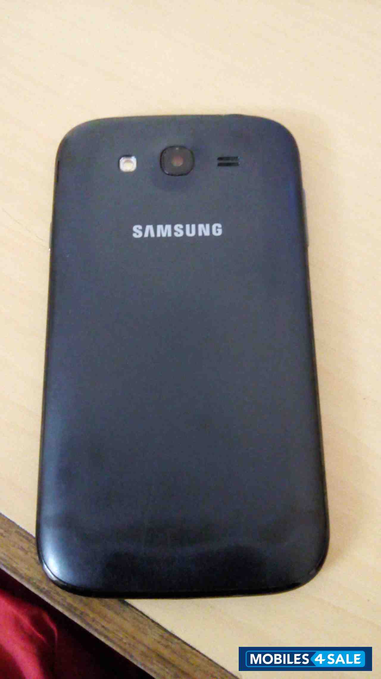 Black Samsung  Grand Neo